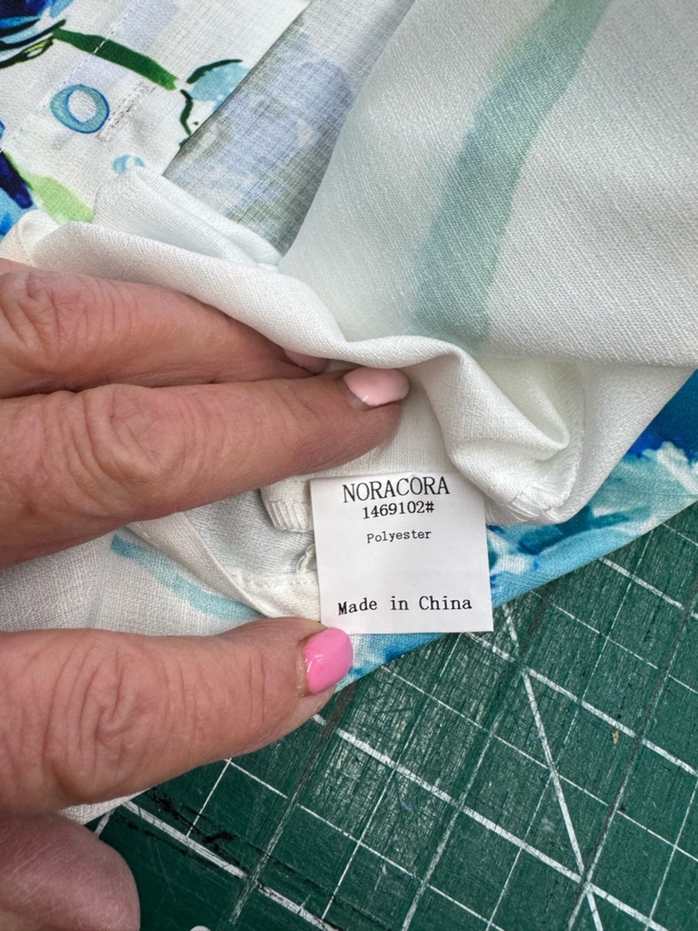 White Button-Down Shirt with Blue-Green Turtle Print - Picture 9 of 12